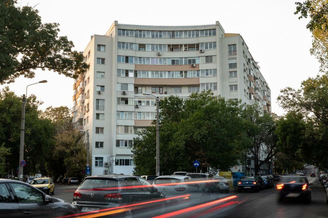 Qult - Up In The Sky Apartment Букурещ Екстериор снимка